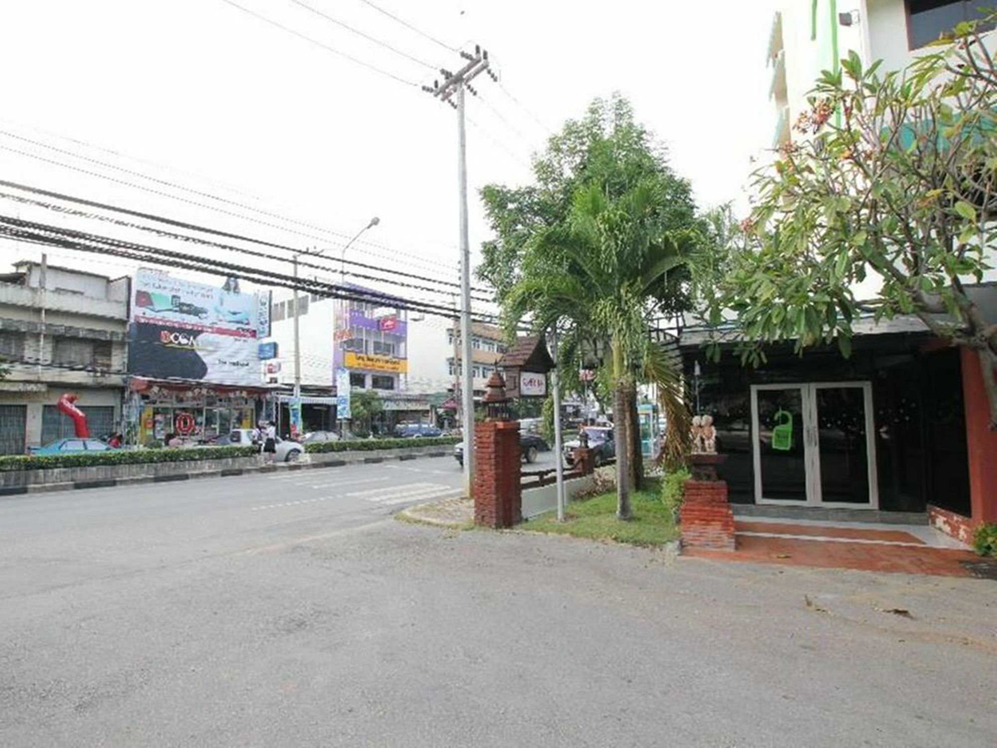 River Inn Kanchanaburi Exterior photo